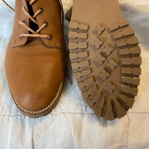 Madewell Clair Boot in Leather - Picture 4 of 4